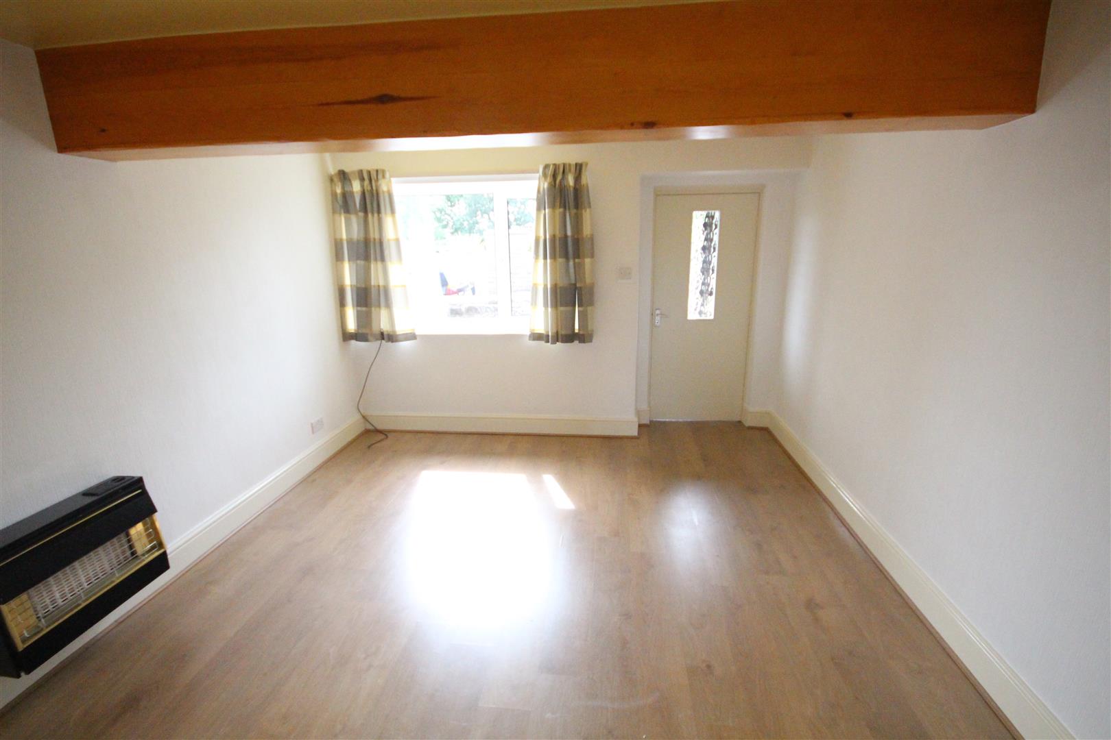 2 bedroom mid terrace house To Let in Laneshawbridge - IMG_8475.jpg